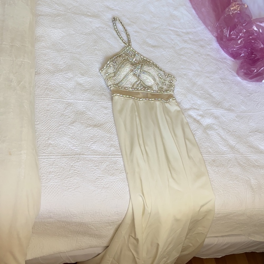 Prom dress - Picture 5 of 6
